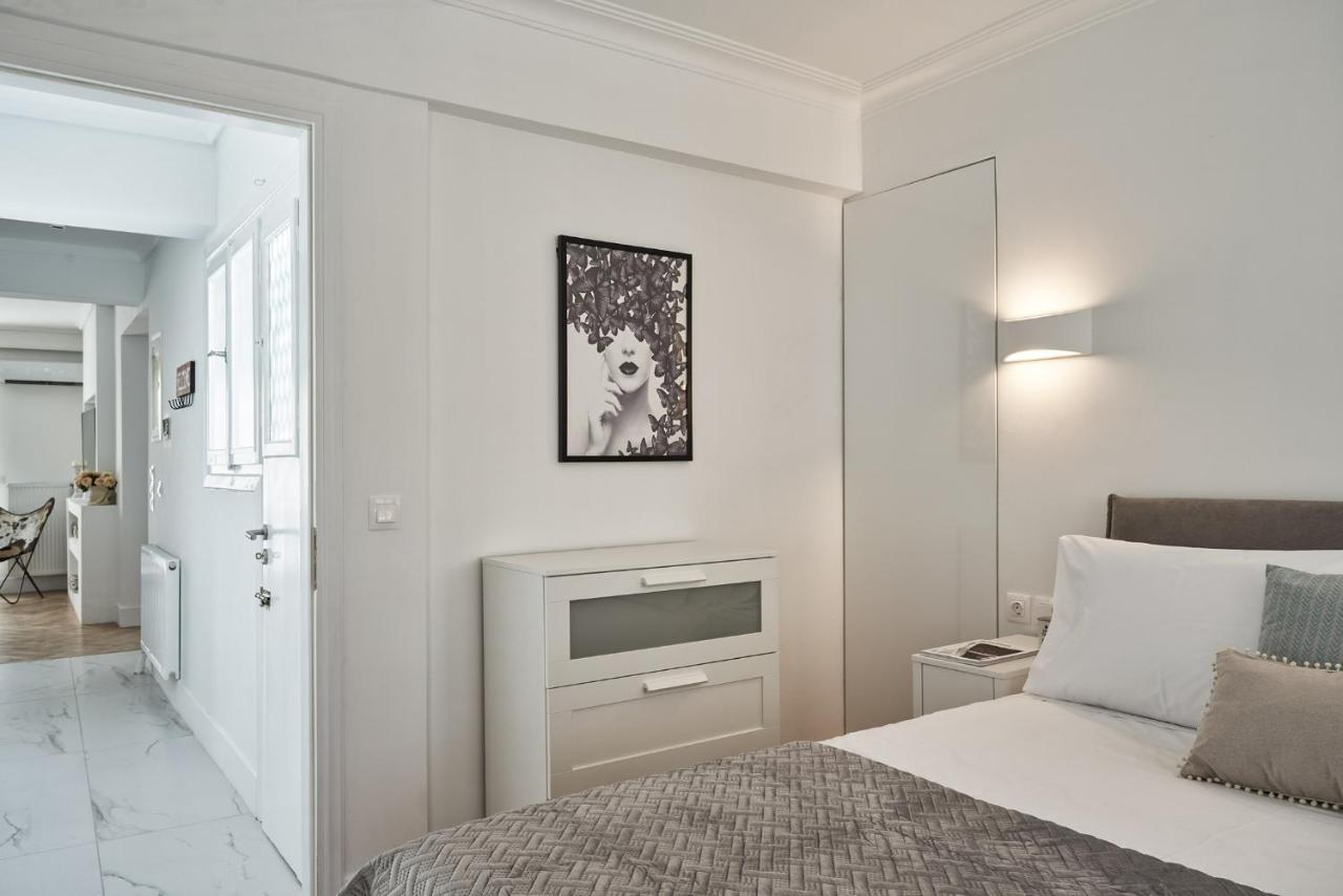 Marvelous N Bright Apt Next To Megaro Mousikis เอเธนส์ ภายนอก รูปภาพ